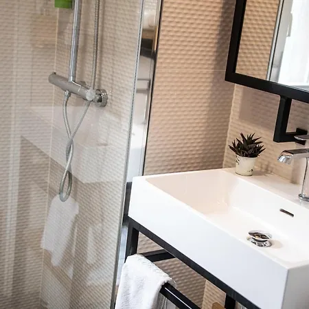 Aigle D'or - Strasbourg Nord Hotel 3*