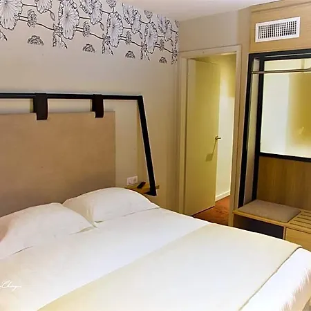 Отель Aigle D'or - Strasbourg Nord 3*